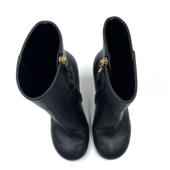 Givenchy G Cube Gold Heel Booties Black Leather Heels 4G Logo Ankle Sz 36 / 6 - Picture 3 of 13